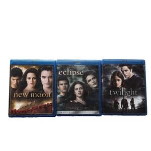 Twilight Saga Movie Series BluRay Bundle Set 3 Romantic Mystical Whimsical